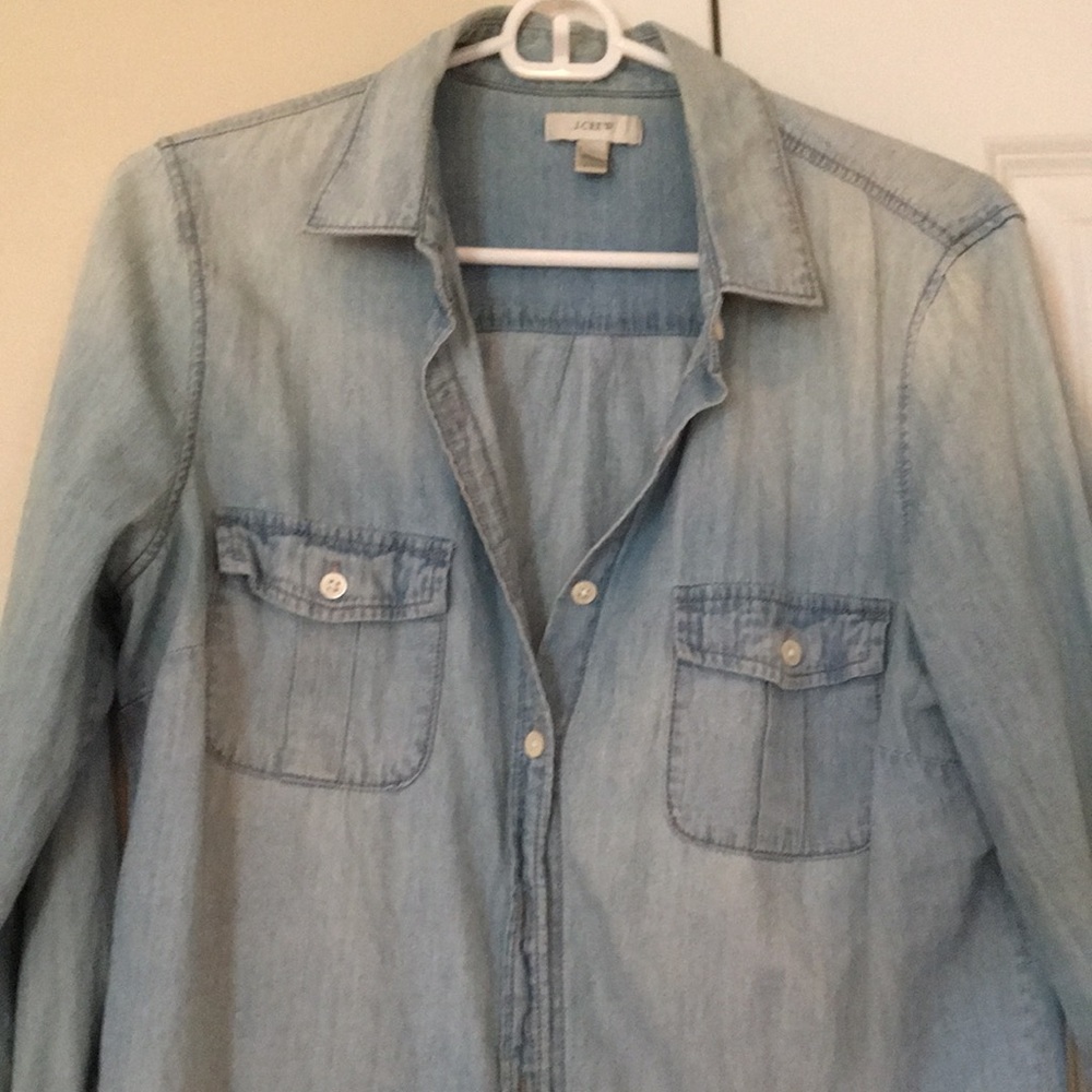 J Crew Women’s Chambray Shirt